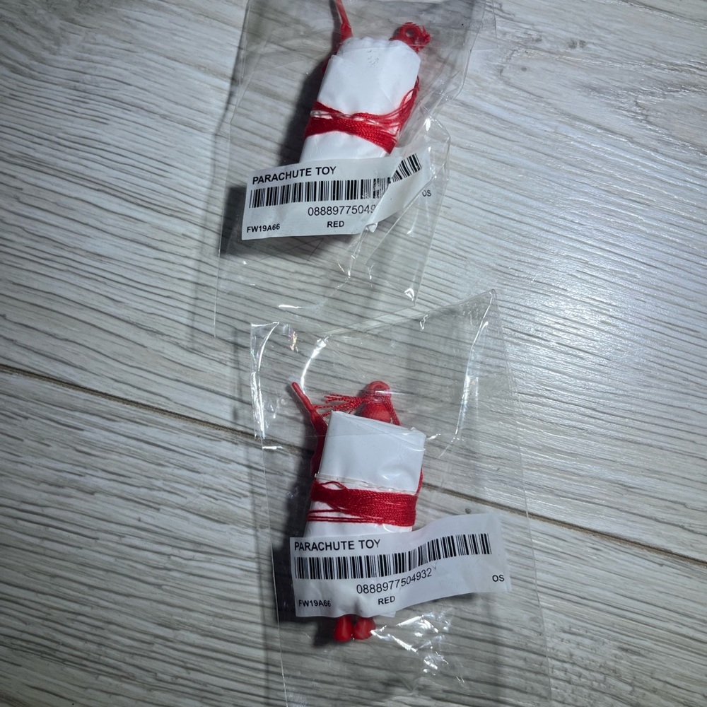 Supreme Parachute Soldier Toy